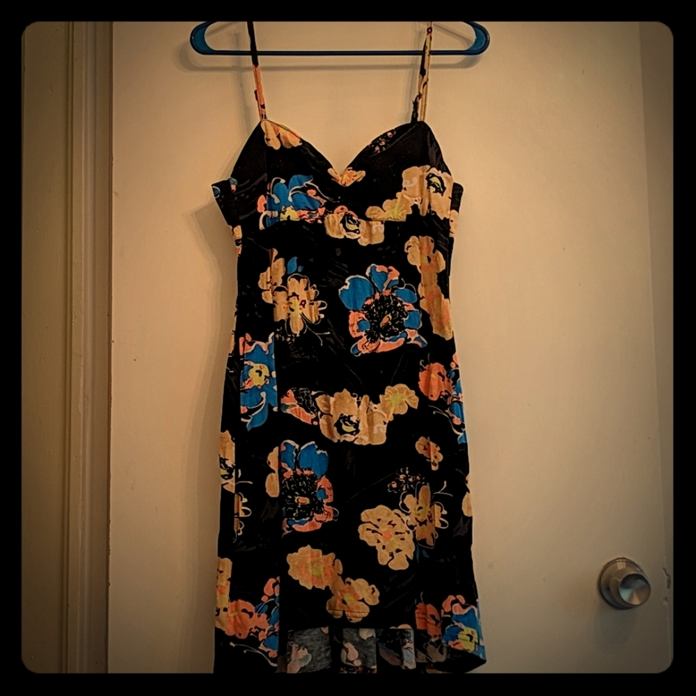 Patterned Pocketed Summer Dress